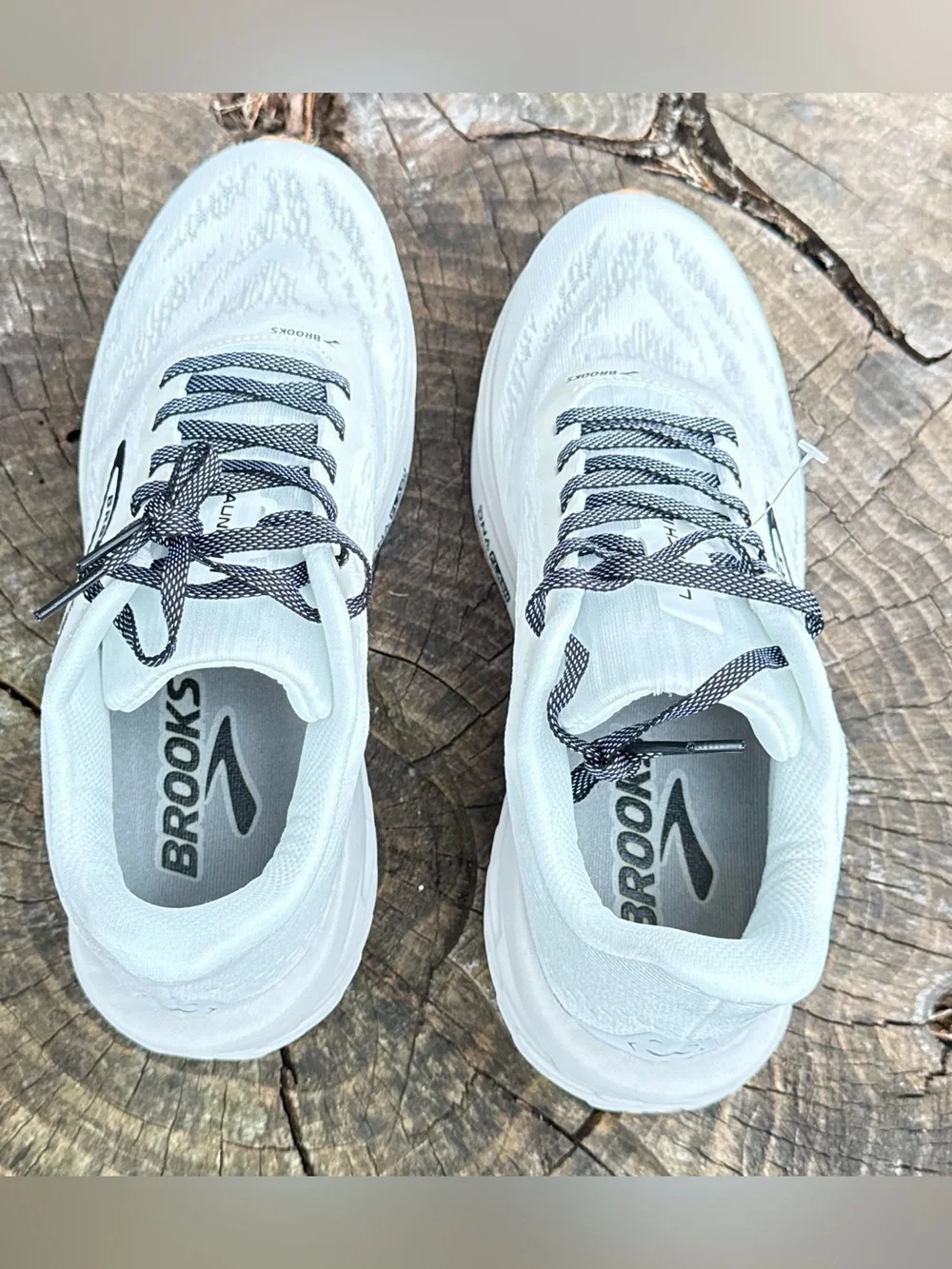 Brooks Launch 11 Neutral Running unisex Shoe Mens size 7 women 8.5